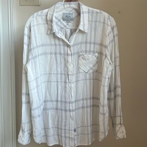 Rails women’s linen blouse, size large